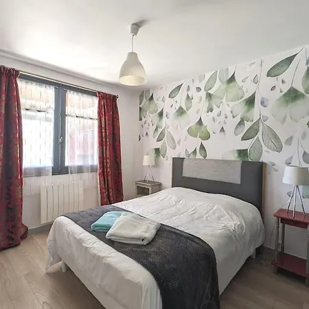 펜션 House And Garden 600m From The Ocean - 3 Bedrooms 바츠 쉬르 메르